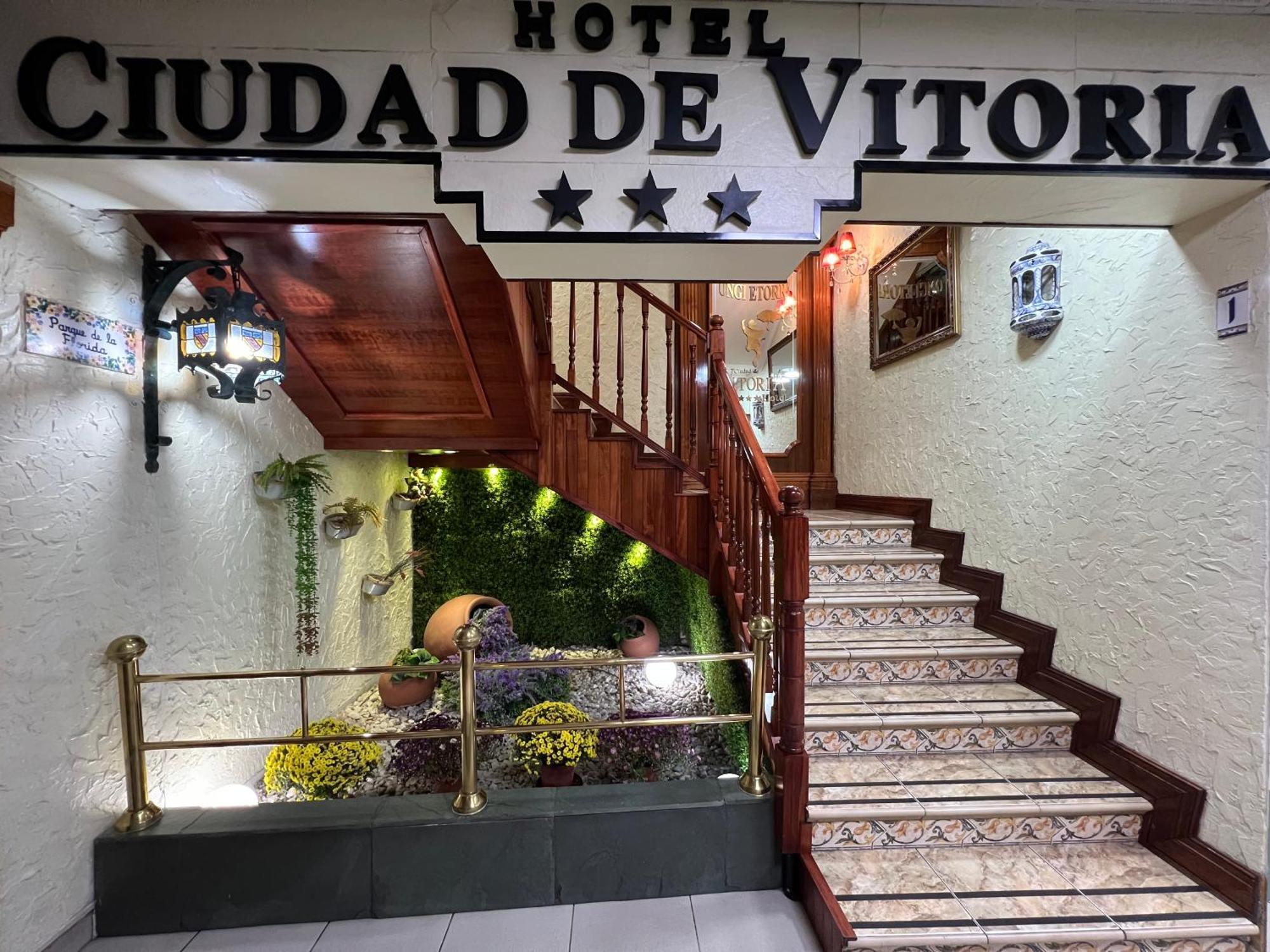 Hotel Ciudad de Vitoria Santiago de Chile Exterior foto